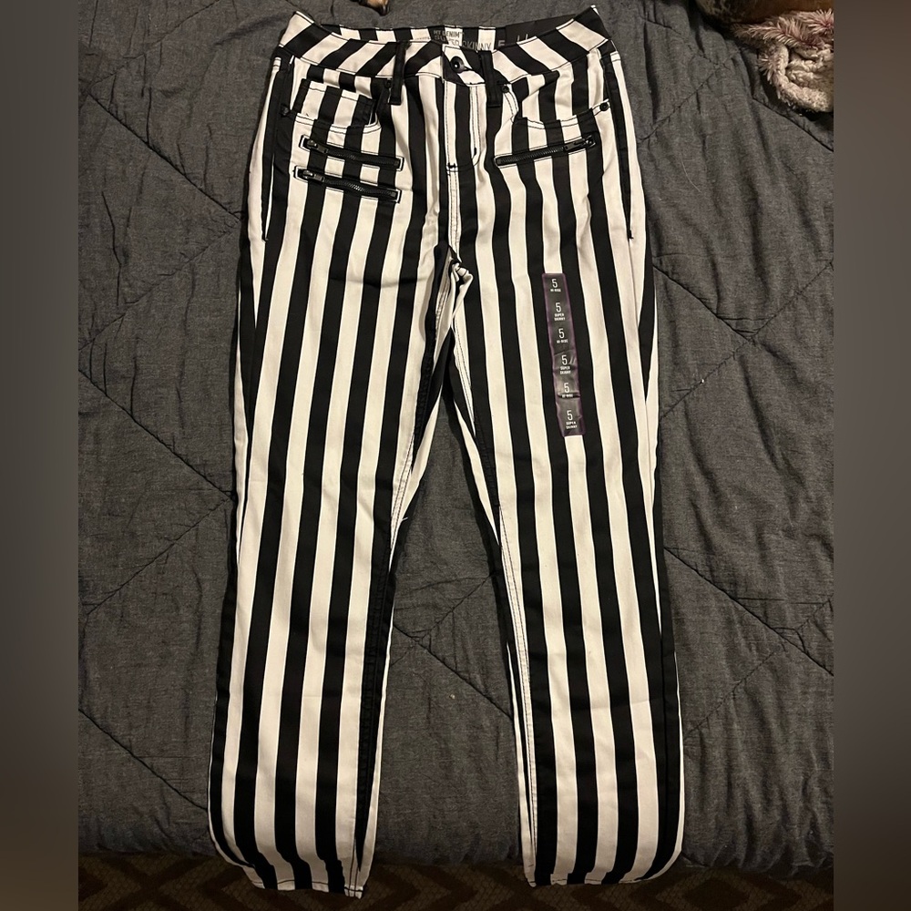 Hot Topic Striped High Rise Super Skinny Jeans
